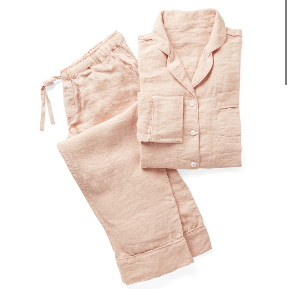 Serena & Lily Linen Positano Pajamas